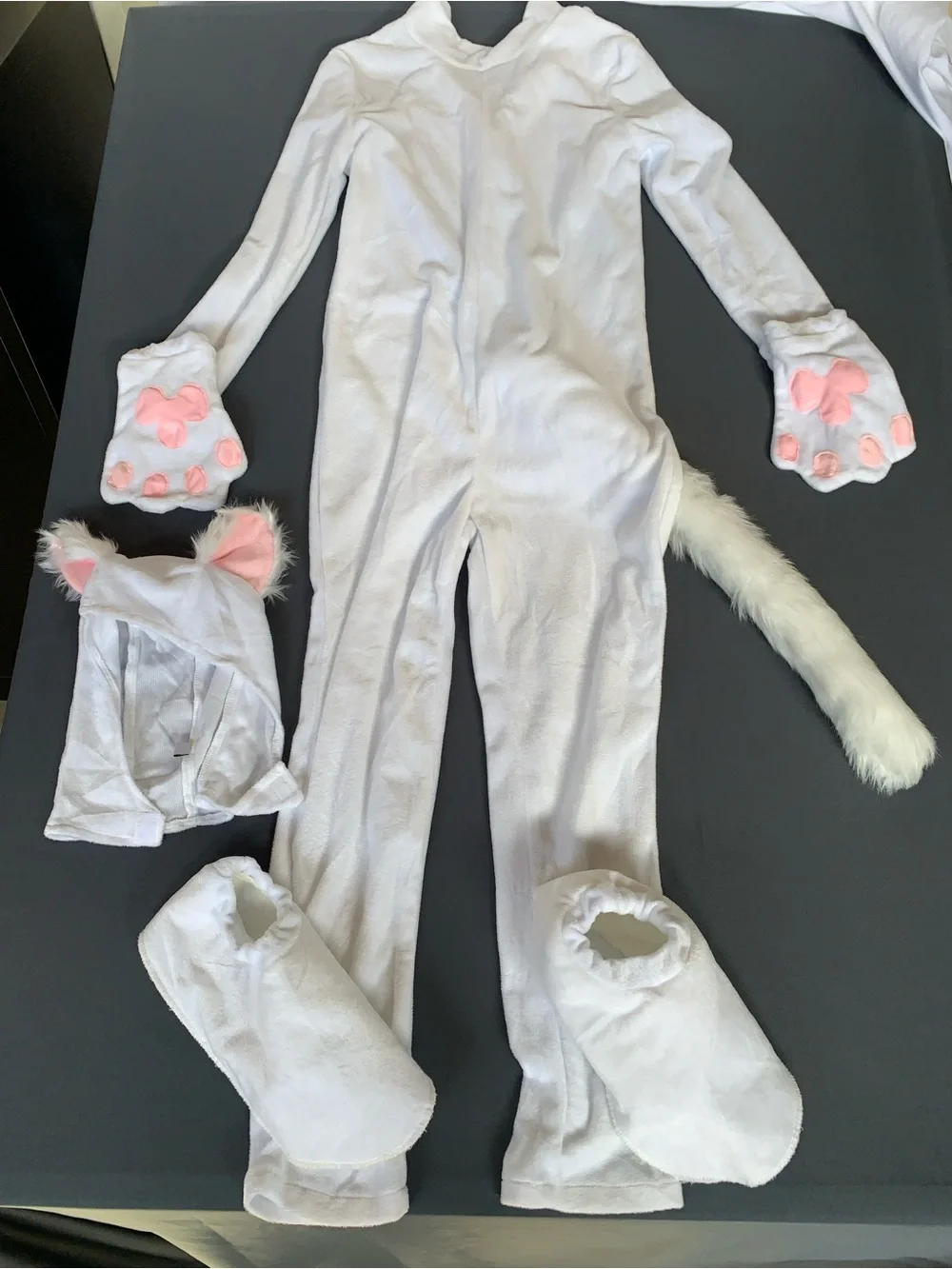 Kids White Cat Costume Jumpsuit with Paw Gloves Tail Hood and Shoe Covers Size M